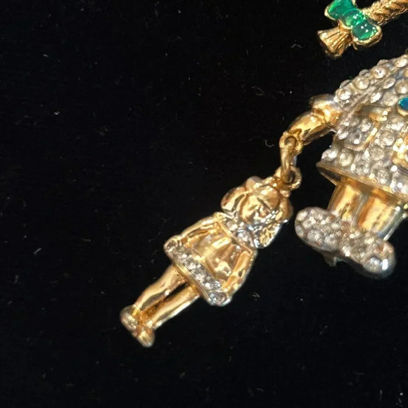 Vintage Gold Rhinestone Enamel Faux Pearl Girl with Doll Brooch Pin - Picture 4 of 6